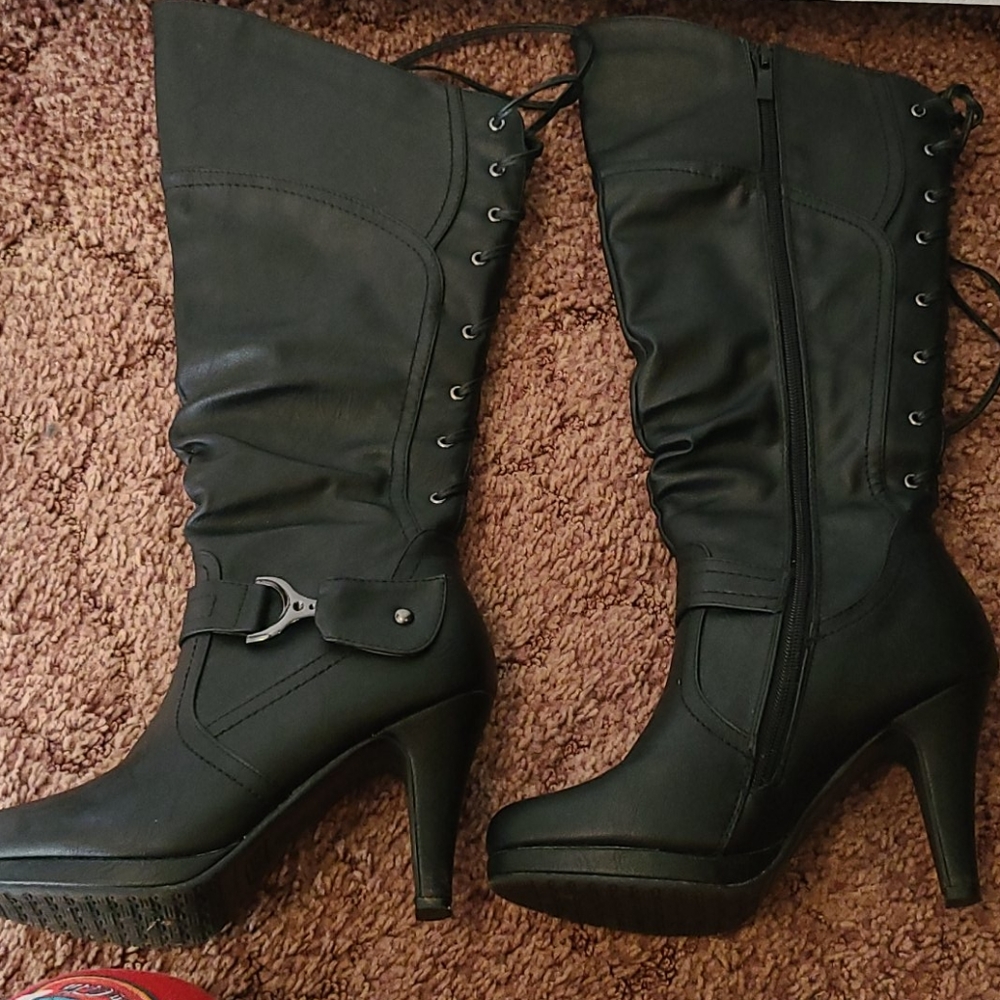 High heeled boots